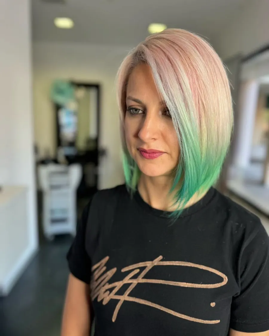 Bob rosa con punte verde menta